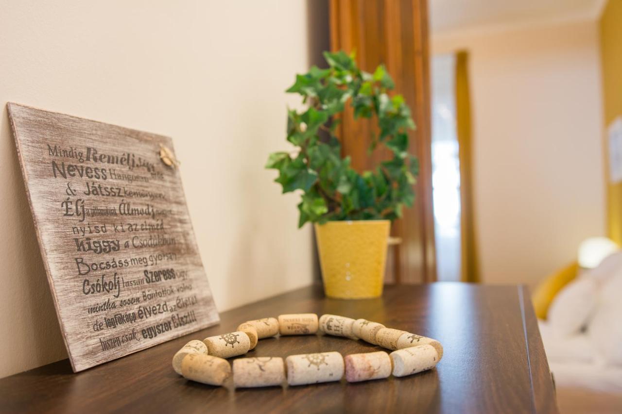 Cork Apartman Eger Zewnętrze zdjęcie